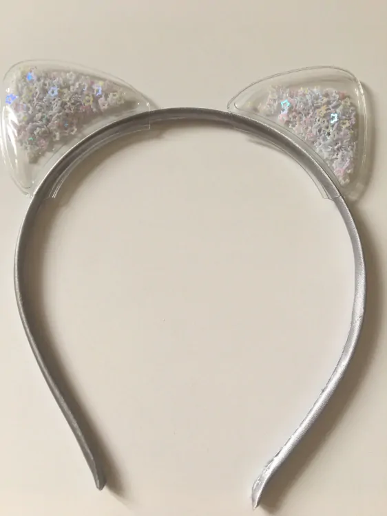 Čelenka s ušima bílá