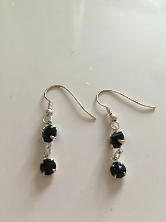 Fashion Jewelry náušnice šatony černé 5802-0088