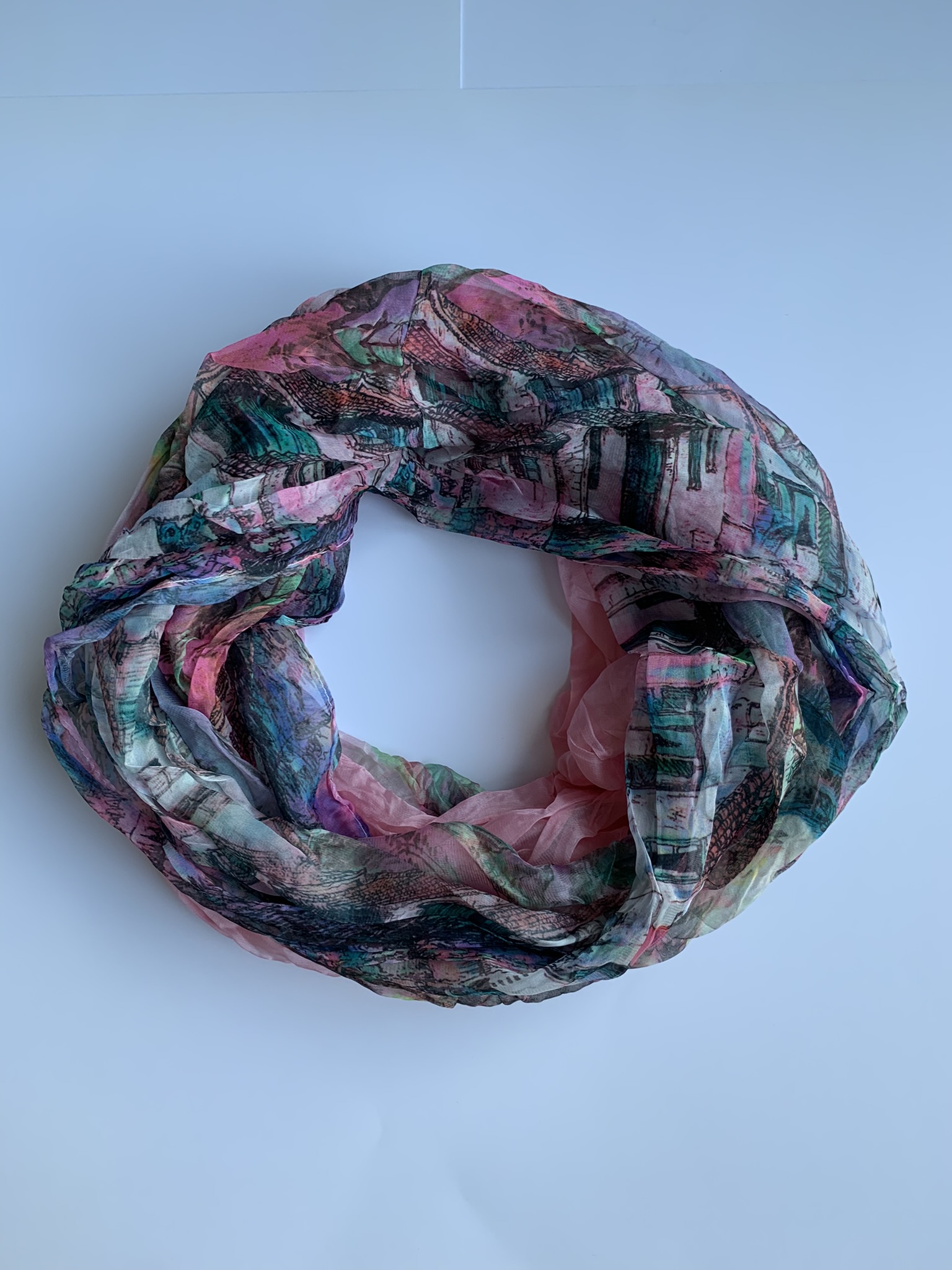 Šátek tunel růžový se vzorem