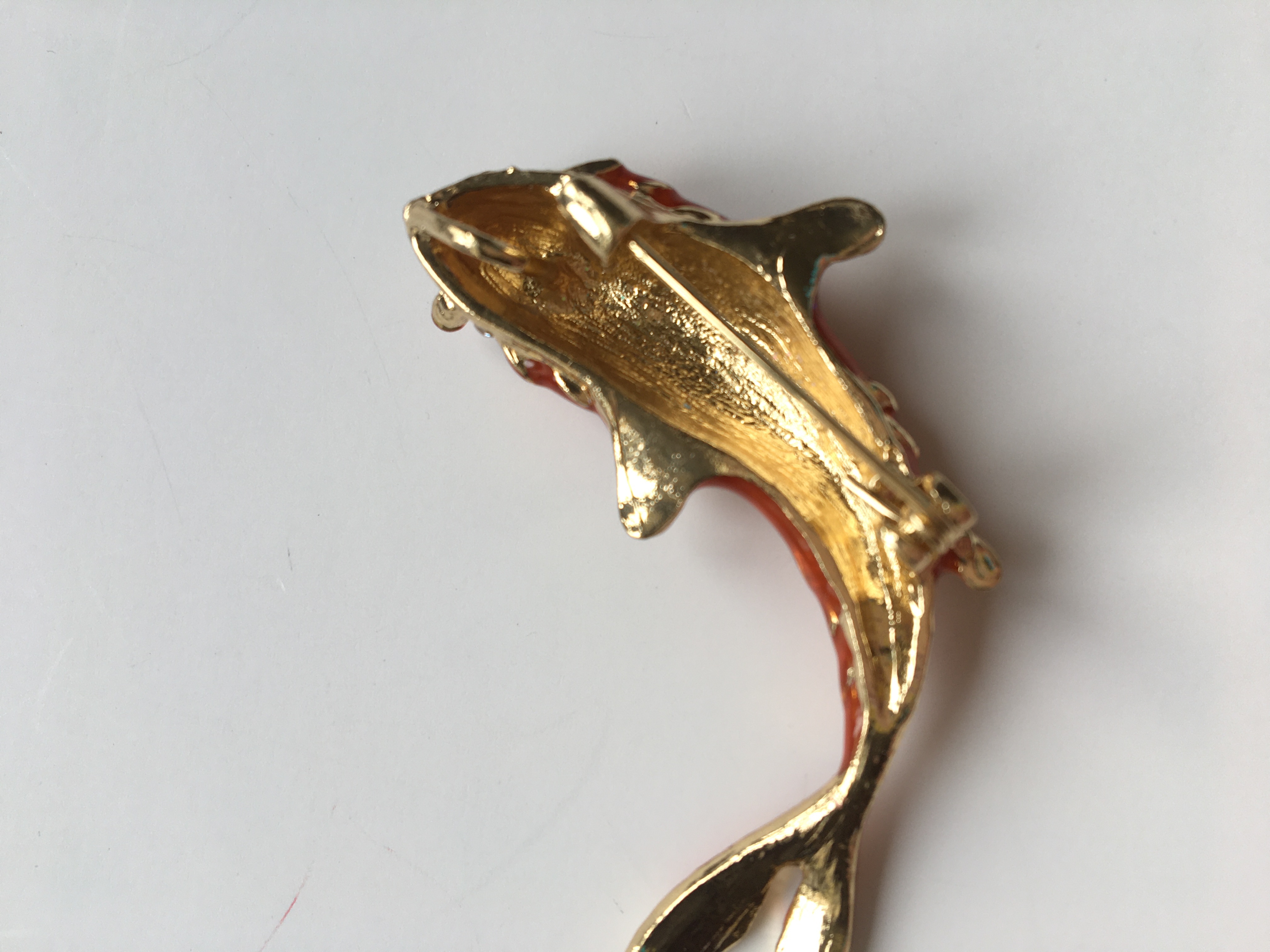 Fashion Jewelry brož ryba zlatá 11-aa277