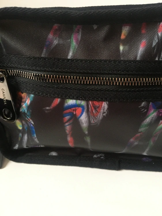 Kabelka Jeremy Scott černá s obrázky