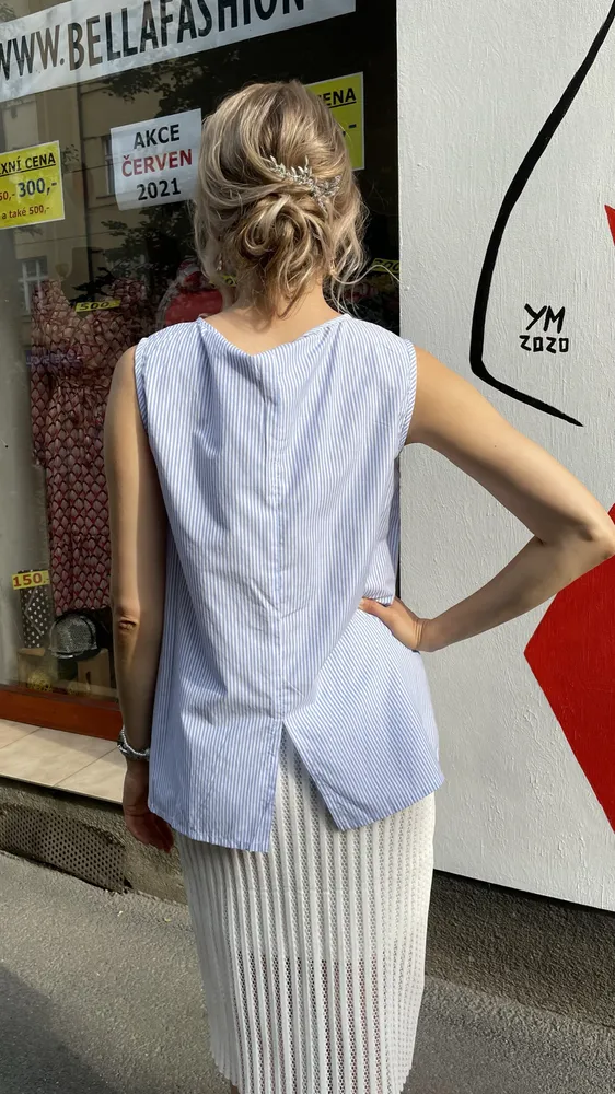 Halenka modrá pruhovaná s výšivkou vel. S/M