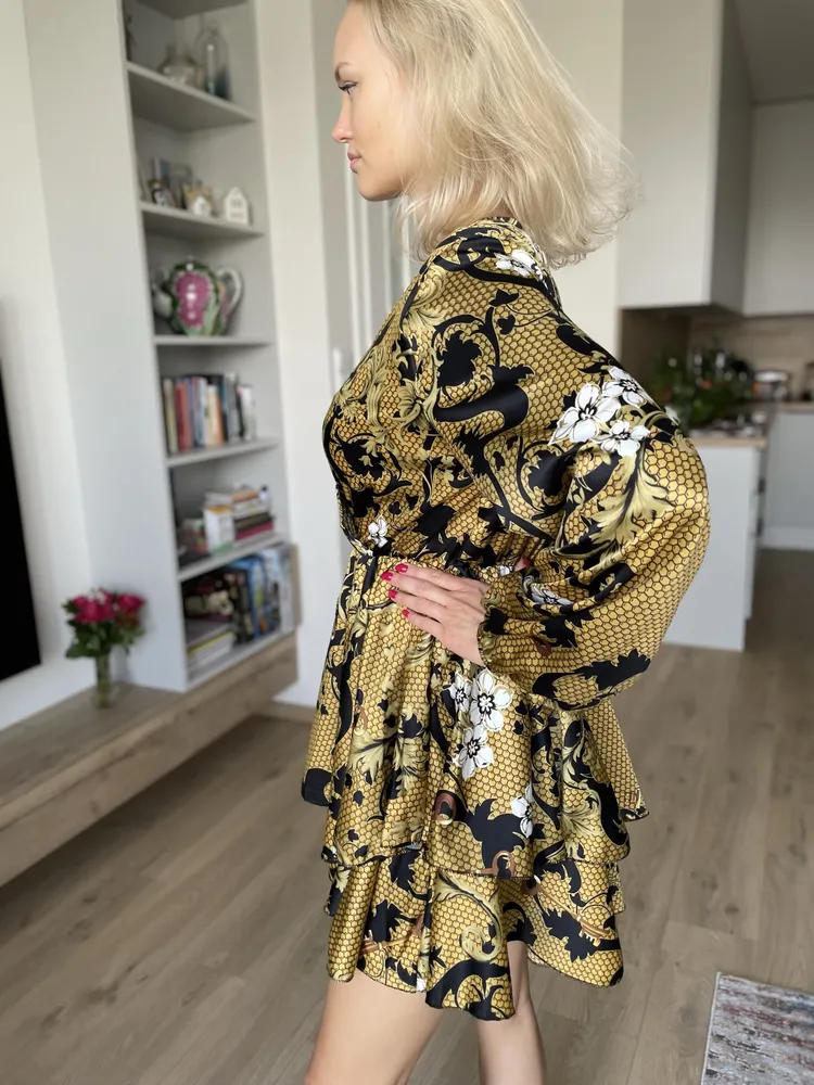 Šaty Zuiki s volánem žluté a černé vel. L