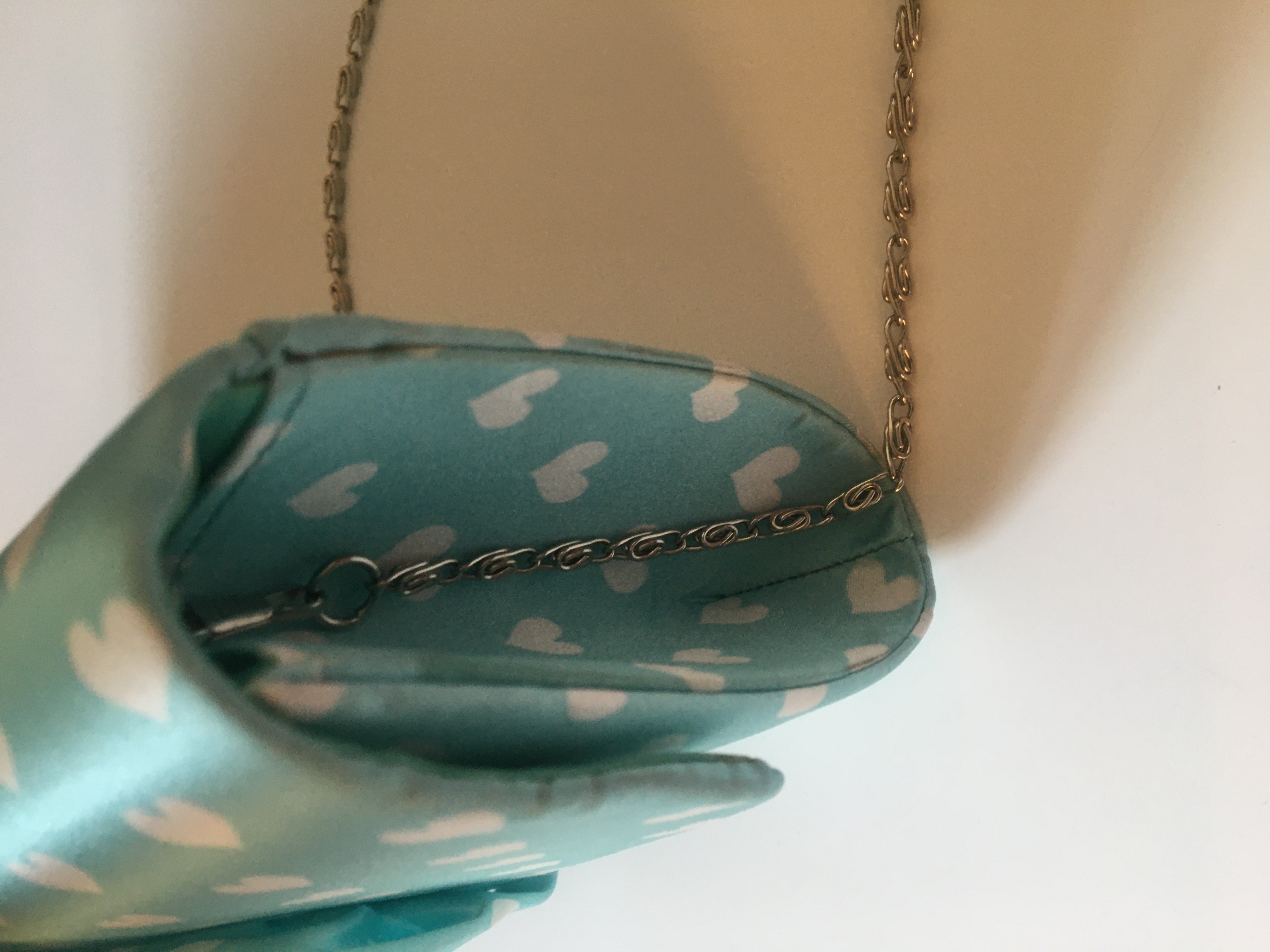 Kabelka společenská tyrkysová