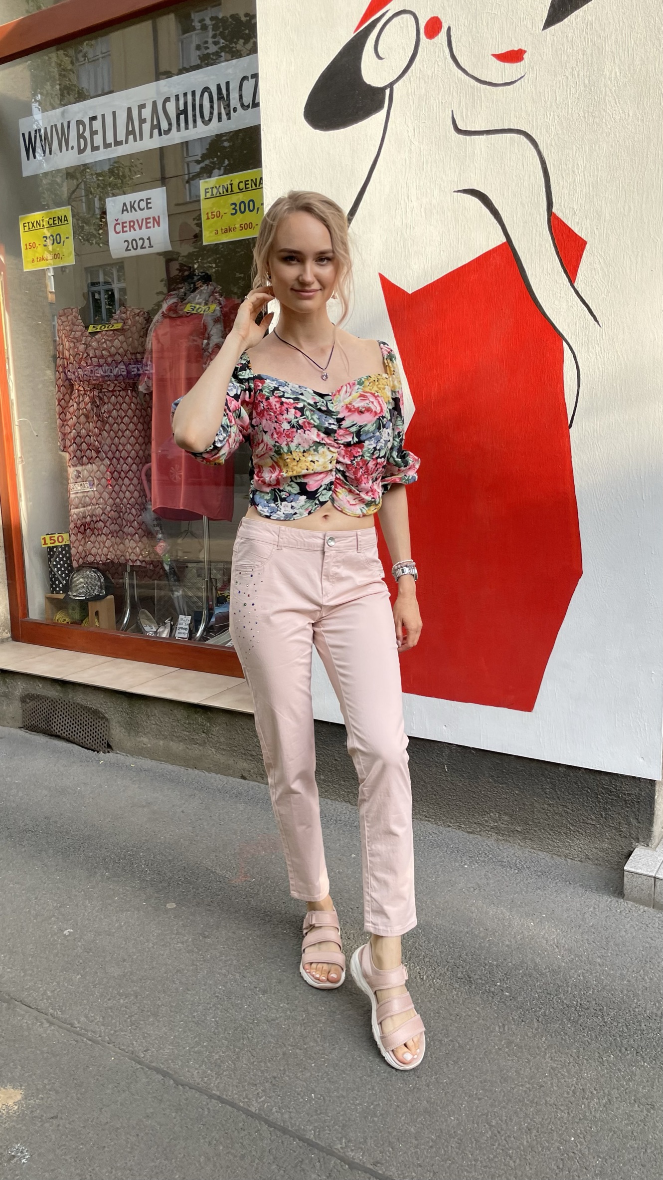 Džíny růžové Desigual vel. 28