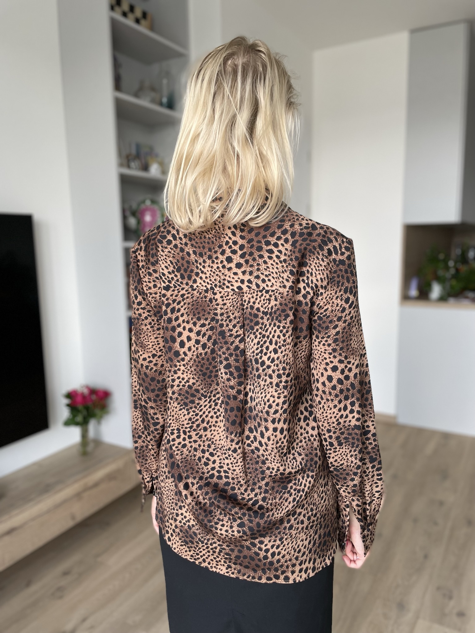 Halenka MNG hnědá vzorovaná vel. S, L