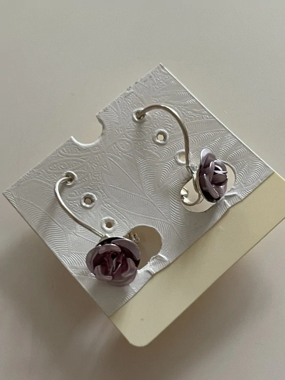 Fashion Jewelry náušnice růžička kovová fialová 4-a353