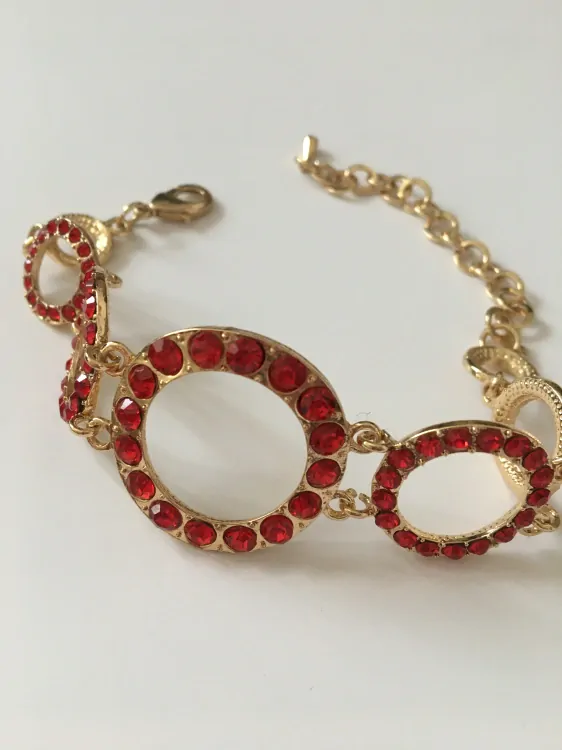 Fashion Jewelry náramek s červenými kamínky 2-bn065