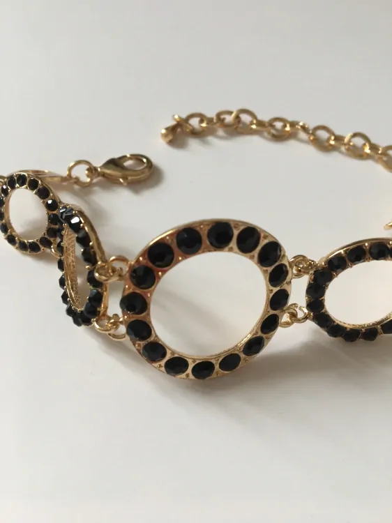 Fashion Jewelry náramek s černými kamínky 2-bn065