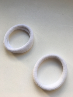 Gumička do vlasů bílá 1 ks