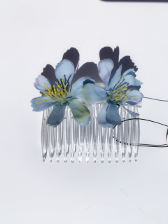 Hřeben do vlasů květina