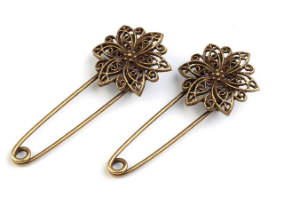 Brož filigrán staromosaz